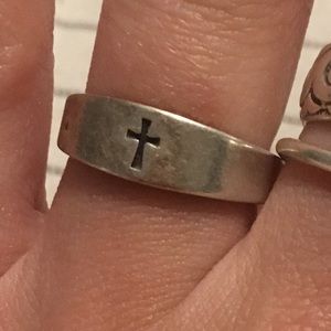 James Avery Petite cross ring